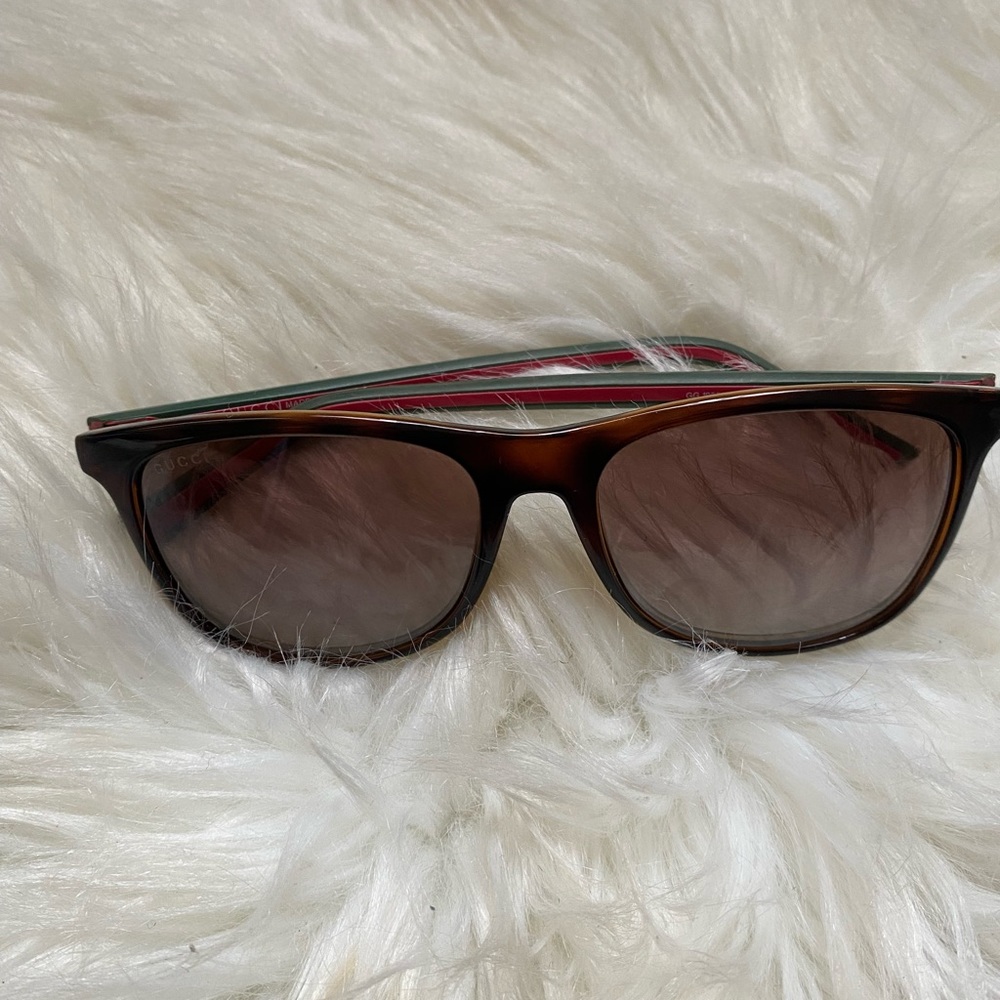 Gucci sunglasses - Picture 2 of 6